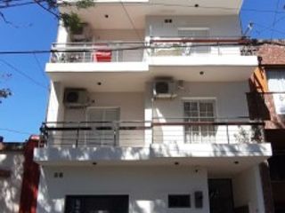 Foto 1 de EN VENTA DEPARTAMENTO 2 DORM CALLE NOGOYA !!!