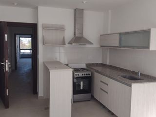 Venta Departamento con balcón centro Cipolletti