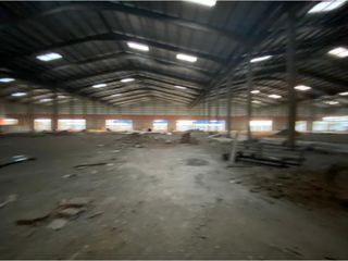 Venta / alquiler Bodega Industrial 8640 m² en Durán - Ecuador