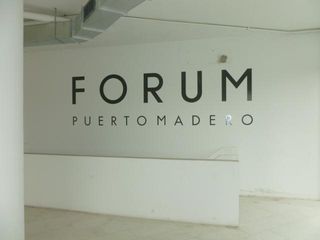 Local en Esquina en  Forum Puerto Madero, 440m2