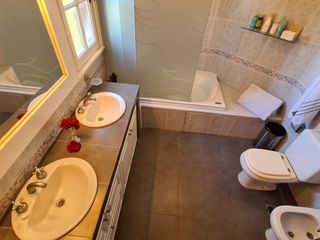 Foto 45 de Venta - Chalet seis ambientes con piscina - Quintana 1043 - Los Troncos