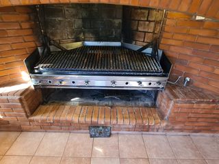 Foto 22 de Venta - Chalet seis ambientes con piscina - Quintana 1043 - Los Troncos