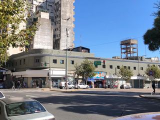 Local  comercial en Plaza Once - Capital Federal