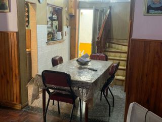 PH en venta de 3 dormitorios en La Tablada