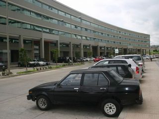 Foto 1 de Local Comercial Alquiler o Venta de 540 m2 Parque Empresarial Colon
