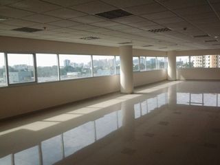 Foto 11 de Local Comercial Alquiler o Venta de 540 m2 Parque Empresarial Colon