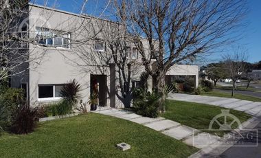 place photo 56