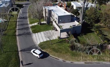 place photo 62