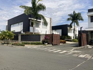 Foto 1 de casa en venta en parcelaciones pance. Cod V107811