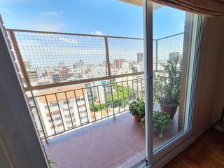 Foto 1 de VENTA DPTO 4 AMB PISO ALTO A NUEVO CON BAULERA Y COCHERA OPC VILLA URQUIZA