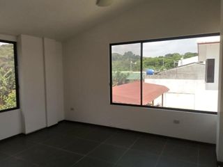 Foto 4 de venta, casa en Tonsupa, conjunto San ENrique