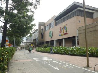 Foto 5 de ARRIENDO de LOCALES en BOGOTA