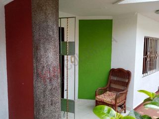 Venta de cómoda casa en sector estratégico del barrio Olaya en la ciudad de Barranquilla-6070