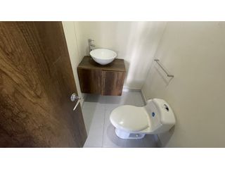 Foto 6 de SE VENDE OFICINA DE 60 M2 EN EL CENTRO HISTÓRICO DE SANTA MARTA