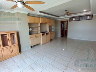 DEPARTAMENTO EXCLUSIVO EN VENTA CON VISTA ESPECTACULAR - ¡MÚDATE HOY!