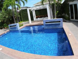 Departamento en venta con baja de precio en Via A La Costa
