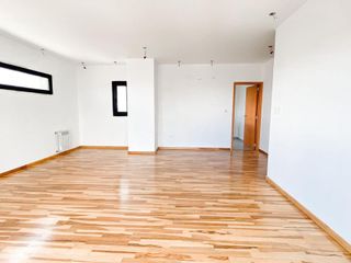 Departamento en venta - 3 Dormitorios  2 Baños - 138Mts2 - La Plata [FINANCIADO]