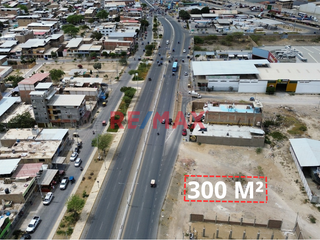 Foto 4 de ¡Oportunidad única en Paita! 🌟

Te presentamos este excelente terreno en venta, ubicado en la estratégica carretera a Paita , justo en esquina, en l