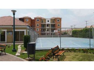 Foto 8 de VENDO HERMOSA CASA UBICADA EN MARINA D'OR