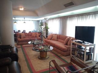 Foto 1 de Piso en venta en Quilmes Centro