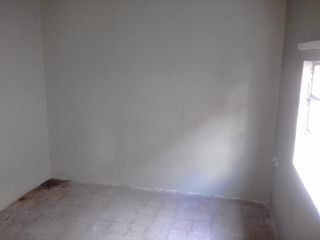 Foto 7 de V25 L San Justo lote con demolicion ( casa 4 amb + 10 departamentos)