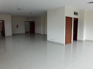 Foto 3 de Oficina en Venta en el norte de Guayaquil (de estreno)