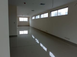Foto 11 de Oficina en Venta en el norte de Guayaquil (de estreno)
