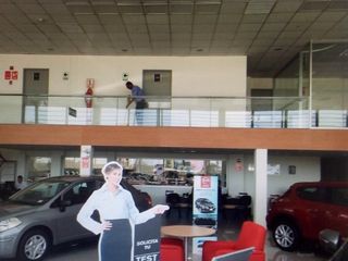 Foto 7 de Local Comercial Ideal Venta De Autos O Similares