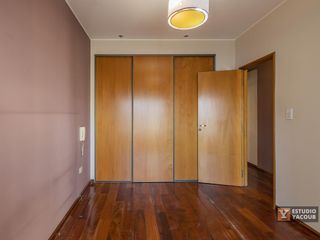 Departamento en venta - 2 Dormitorios 1 Baño - Cochera - 66Mts2 - La Plata [FINANCIADO]
