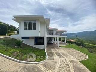 Foto 19 de VENTA de CASAS en SAN GIL