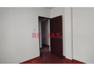 Foto 10 de 🌟 ¡Oportunidad única en Trujillo! 🌟

Descubre la casa ideal para tu familia o para un proyecto de inversión en la histórica y vibrante ciudad de Tru