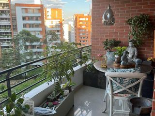 Foto 1 de apartamento en venta en cristales. Cod V4071