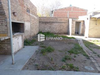 Casa- Venta -San Martin  1119 - Vivienda/Comercial - C016