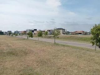 Terreno en venta - 700mts2 - Villalobos, Pueblos del Plata, Berazategui