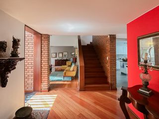 Foto 4 de casa en venta en niza sur. Cod V7369