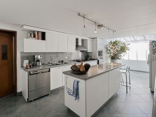 Foto 6 de casa en venta en niza sur. Cod V7369