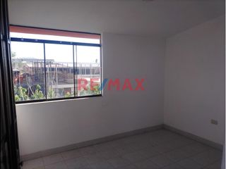 Foto 12 de Descripción
Vendo Duplex ubicado en la Urb. Santa Ana, a unas cuadras del Real Plaza y Plaza de la luna, a solo 10 min de la Plaza de Armas y a la Av