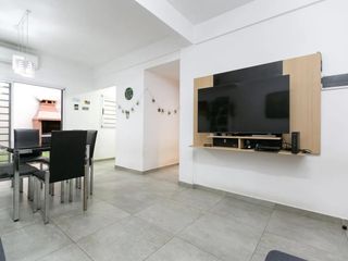 PH de 2 ambientes a la venta CON AMPLIO JARDIN en Villa Urquiza