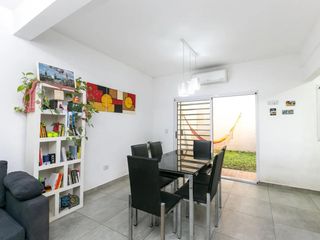 PH de 2 ambientes a la venta CON AMPLIO JARDIN en Villa Urquiza