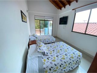 Foto 12 de Alquilo Casa de Lujo Amoblada en Melgar PRECIO NOCHE