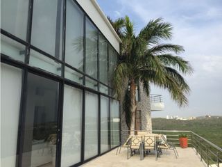 SE VENDE CASA DE LUJO EN LAGOS DEL  CAUJARAL