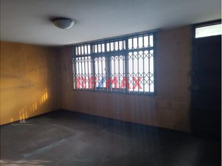 Foto 2 de VENDO CASA VIVIENDA UBICADA LOS FICUS SANTA ANITA!
Precio $299,000
Area Ocupada 180m2
Area Construida 259m2
4 dormitorios, 1 escritorio, 3 baños c