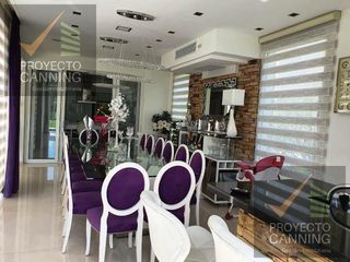 Foto 2 de Casa en Venta Barrio Saint Thomas Este Canning
