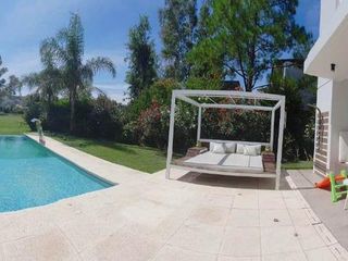 Foto 16 de Casa en Venta Barrio Saint Thomas Este Canning