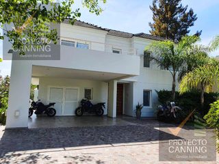 Foto 18 de Casa en Venta Barrio Saint Thomas Este Canning