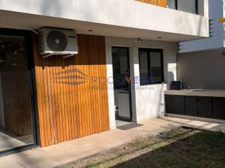 Duplex en venta y alquiler en Barrio Parque Leloir, Ituzaingó
