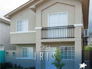 Foto 1 de Venta de hermosa casa 4 Dormitorios en etapa Floreana  - Casalaguna/km 12 av. León Febres Cordero.