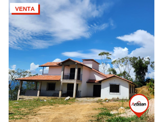 Foto 2 de CASA CAMPESTRE PARA  ESTRENAR A 8 MINUTOS DEL SOCORRO.