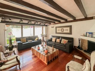 Foto 1 de casa en venta en gratamira. Cod V7033