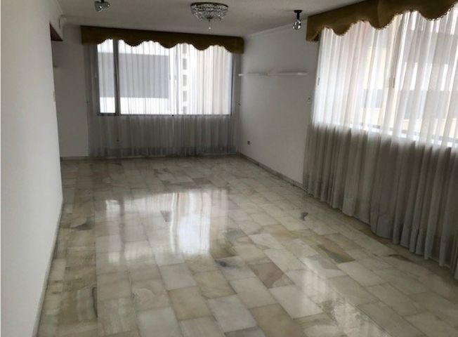 Apartamento en venta en Gonzalez Suarez - View 5
